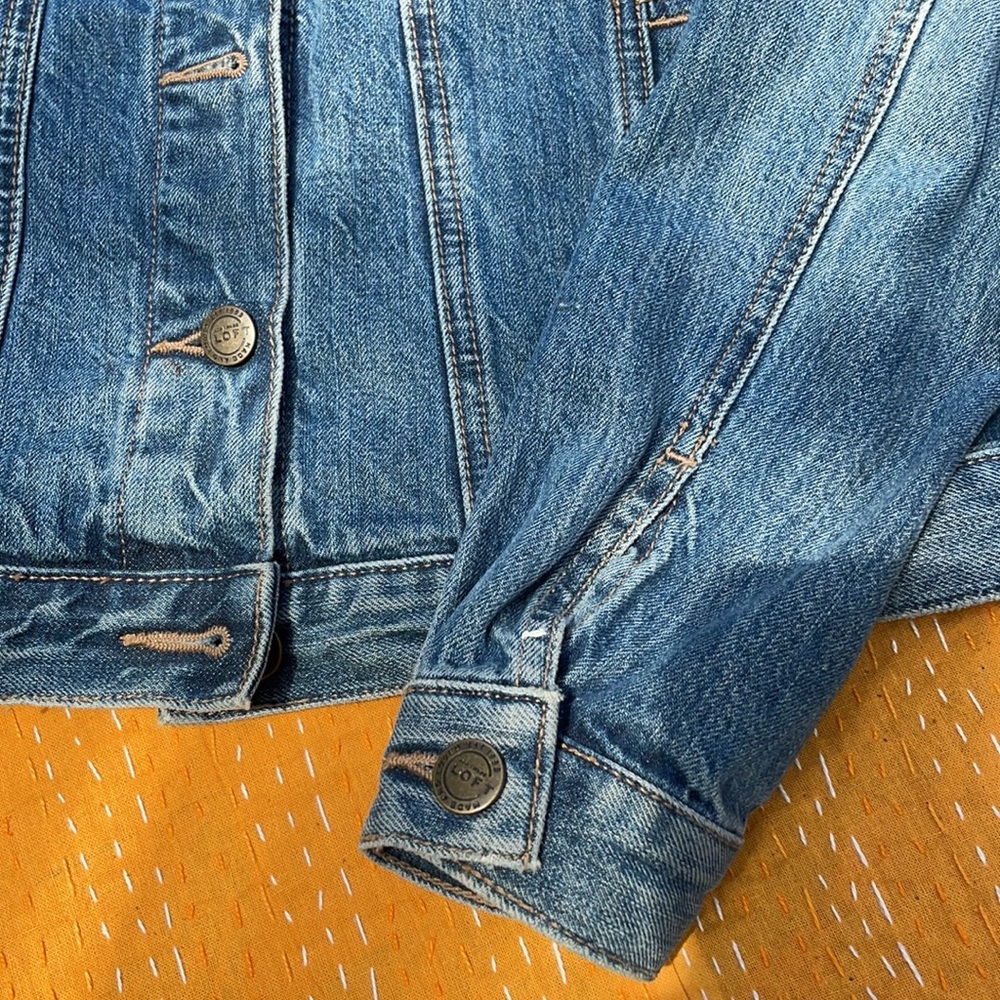 Loft Jean jacket medium - Picture 4 of 6